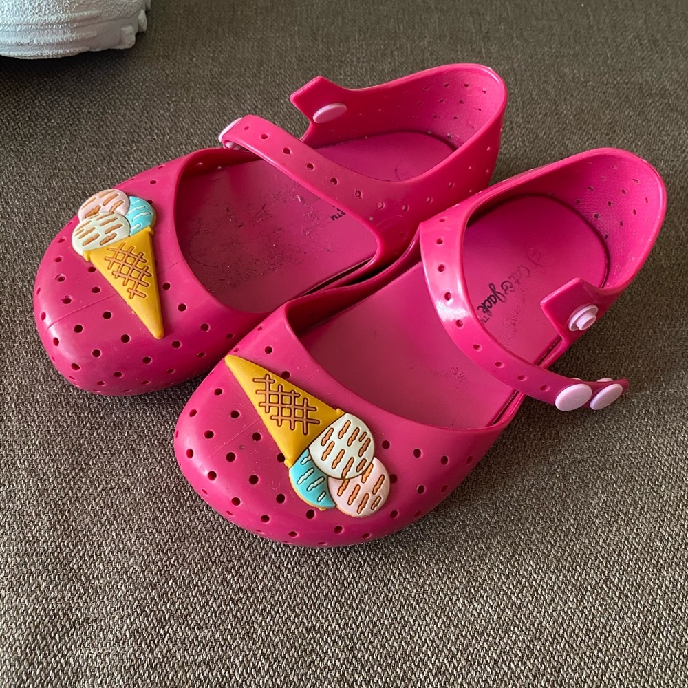 Cat & Jack ice cream cone shoes